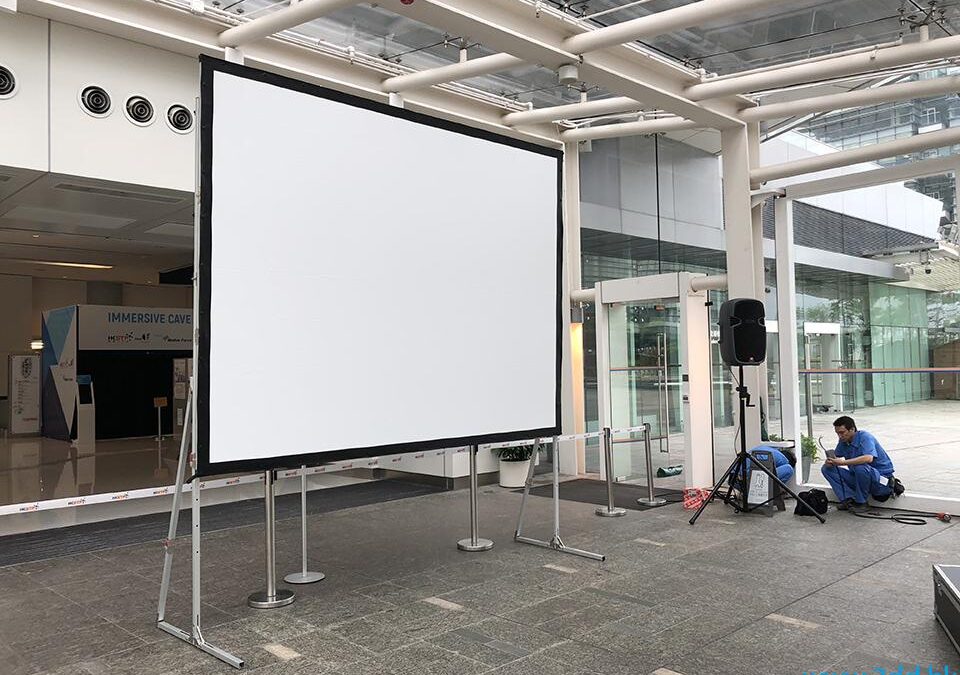 投影機喇叭電視租賃：6200流明投影機150吋銀幕55吋電視會議組合
